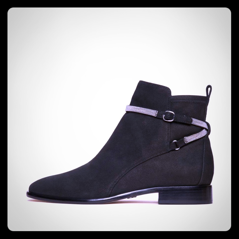 Donna Karan Layla Ankle bootie size 9.5